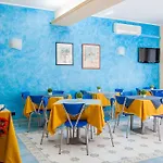 Hotel Megaron 3*